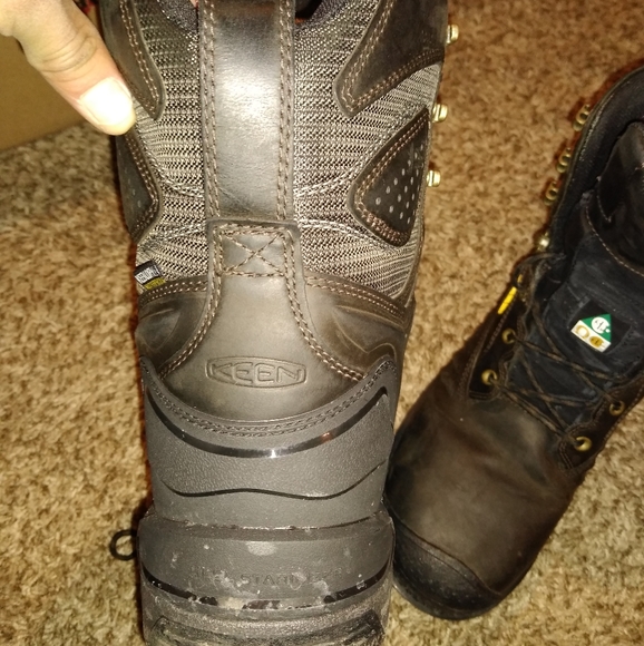 Insulated/water proof keen work boots
